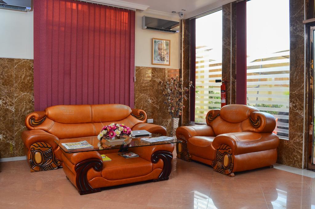 Silver Paradise Hotel Dar es Salaam Exterior photo